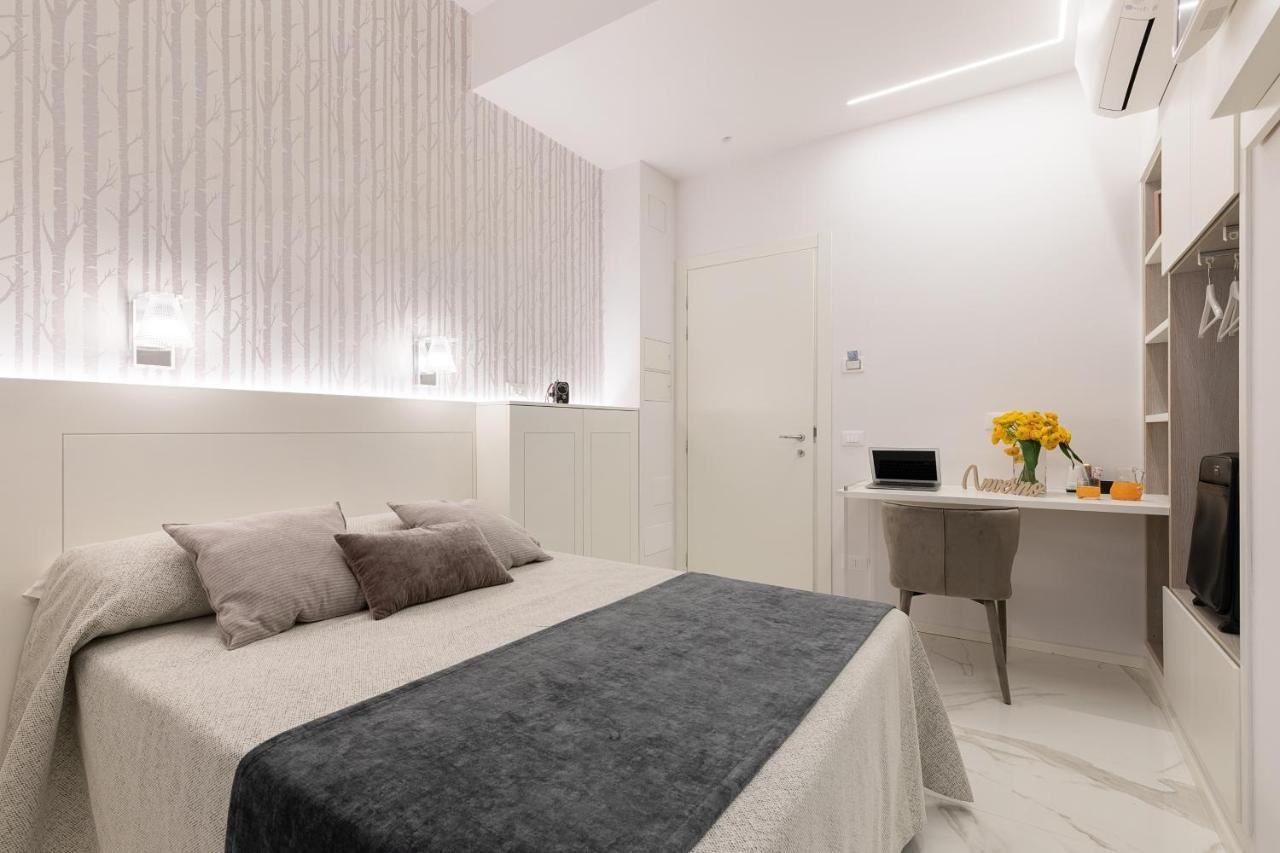 Cavour Suites Guest House Řím Exteriér fotografie