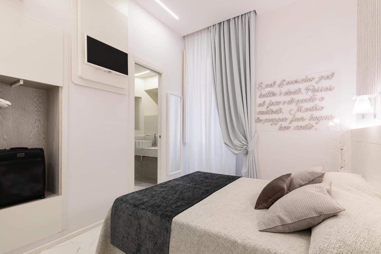 Cavour Suites Guest House Řím Exteriér fotografie