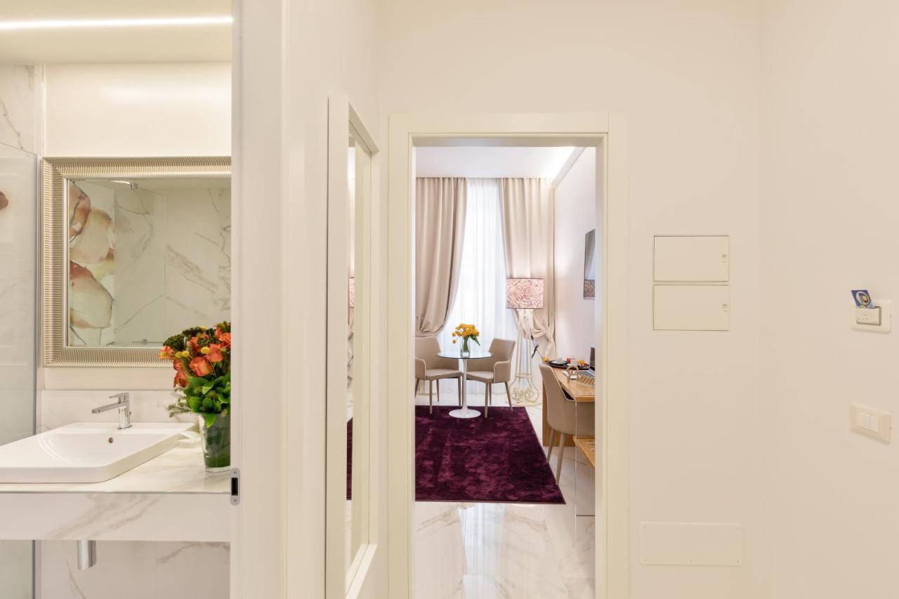 Cavour Suites Guest House Řím Exteriér fotografie