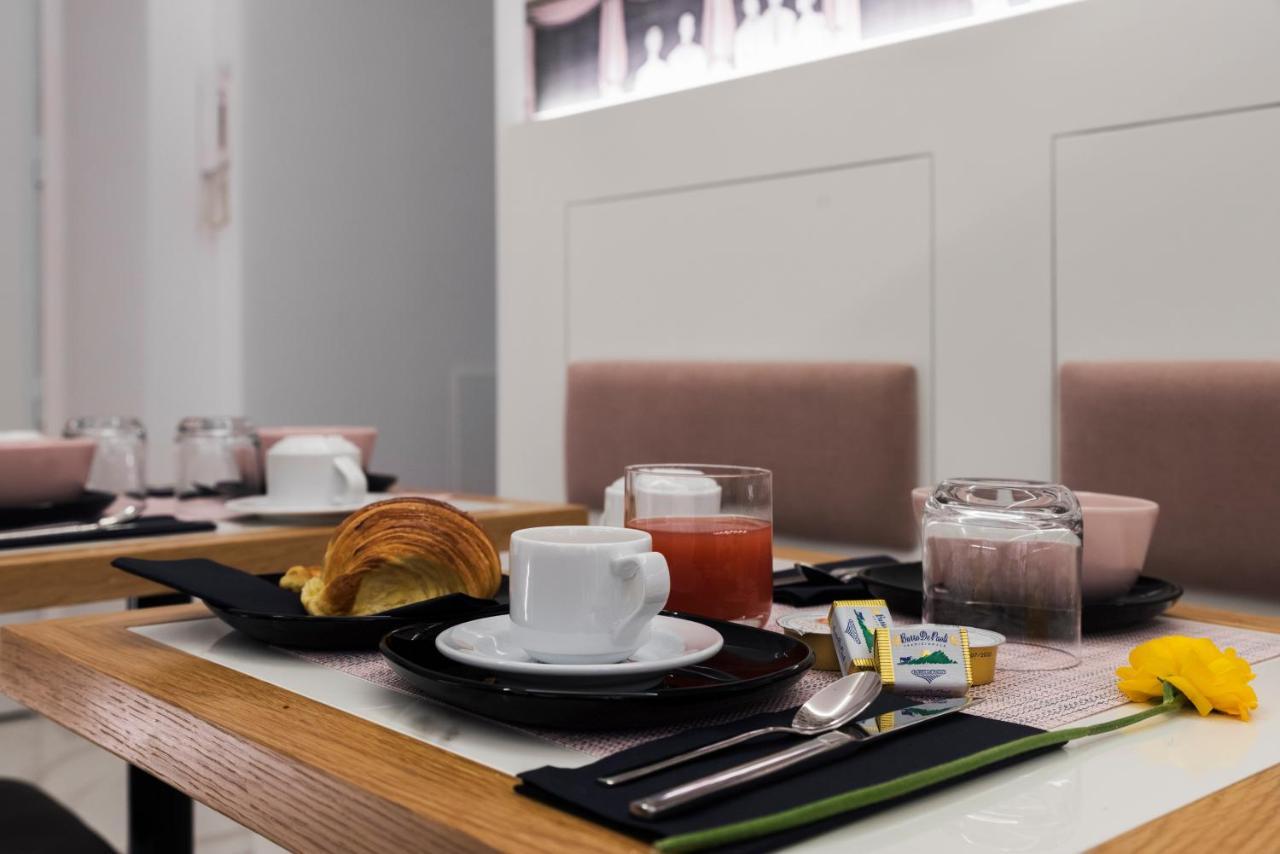 Cavour Suites Guest House Řím Exteriér fotografie